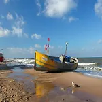 Near The Beach, Apartman Rewal