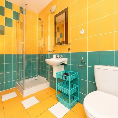 Near The Beach, Apartman